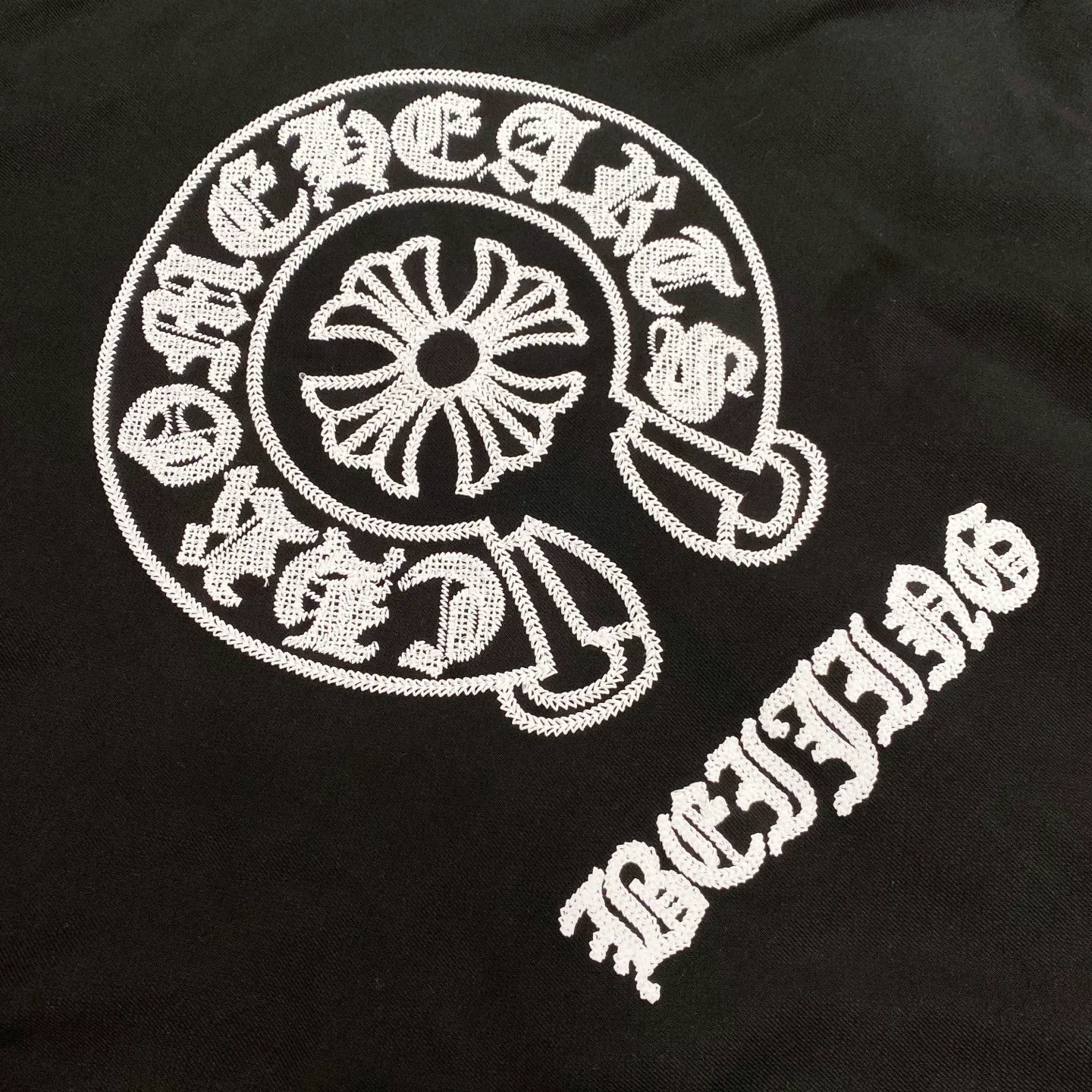 Chrome Hearts/ - ✝️ 🪡LOGO 2026New Arrival- /100% Versatile- -Premium Quality Size:S-XL :Black. .